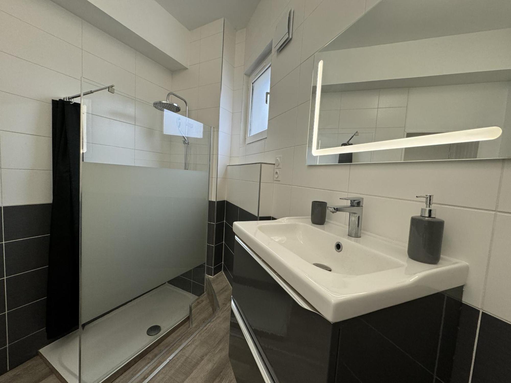 Apartament Rive Droite - Riviere Sarthe - 2 Pers - Reve Au Mans Le Mans Zewnętrze zdjęcie